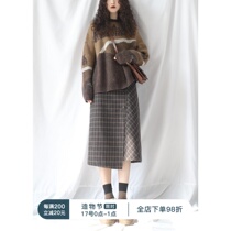 Fine split leaves falling trees empty atmosphere Retro high waist stitching irregular coffee plaid medium long wool skirt