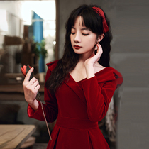 Toast Bride 2021 New autumn and winter long sleeve wedding dress long back engagement dress female velvet