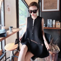 Hong Kong counter 2021 summer new sleeveless round neck loose vest dress summer thin temperament little black dress