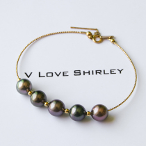 Natural sea water Tahiti Black Pearl Handchain Women 18K Golden Luther Road Tuntransit Pearl Handstring 8-9MM intense light Zhengyuan