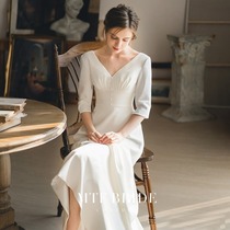  Mantingfang (garden girl)satin light wedding dress 2021 new bride thin travel shoot simple French wedding dress