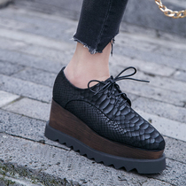 2021 spring and autumn new leather lace-up shoes women Joker thick-soled fish scale sponge cake casual high-heeled wedge shoes