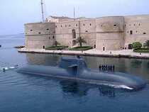 1 700 scale German Navy 212 class AIP conventional submarine full bottom version and waterline version