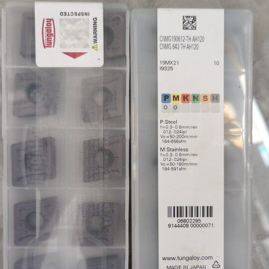 Japan Toshiba CNC Blade cNMG190612-TH AH120