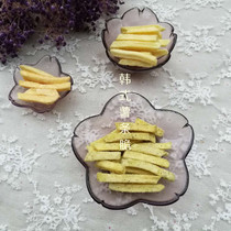 A small shop Korean fries crispy seaweed tomato butter potato chips low temperature vacuum dehydration non-greasy