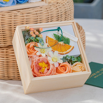 Mothers Day gift giving mom a gift practical bestie long-distance love girlfriend creative gadget birthday companion gift