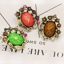 Mini brooch retro vintage 100 hitch plethora minimalist personality female coat clothing buttoned needle resin neckline small pin