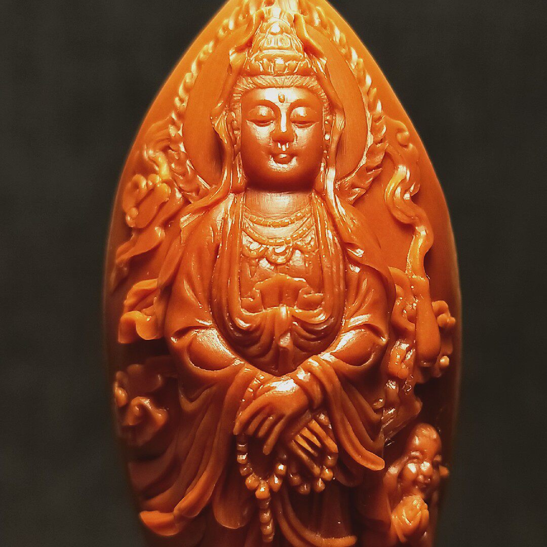 Olive core carving fine big seed famous hand-made text play carving boy Guanyin Bodhisattva Single seed olive Hu handle
