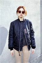 Hong Kongs new star with the same thickened cotton suit bomber jacket baseball suit short jacket womens 2020 autumn and winter tide