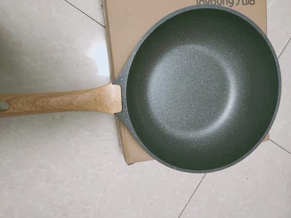 九阳家用麦饭石平底锅