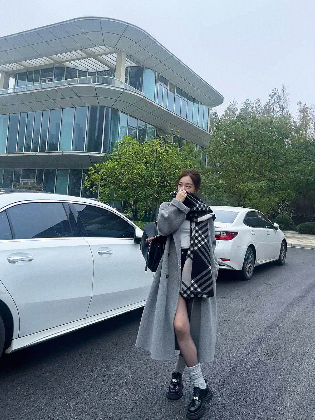 小野和子冬季黑丝光腿神器 加绒双层设计保暖不臃肿 替换装方便实用