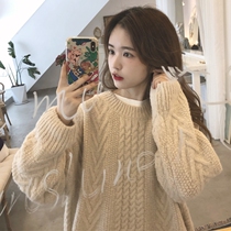 Day-of-the-year old college wind numb sweater womens autumn and winter students cover loose outside wearing a lazy and gentle wind blouse