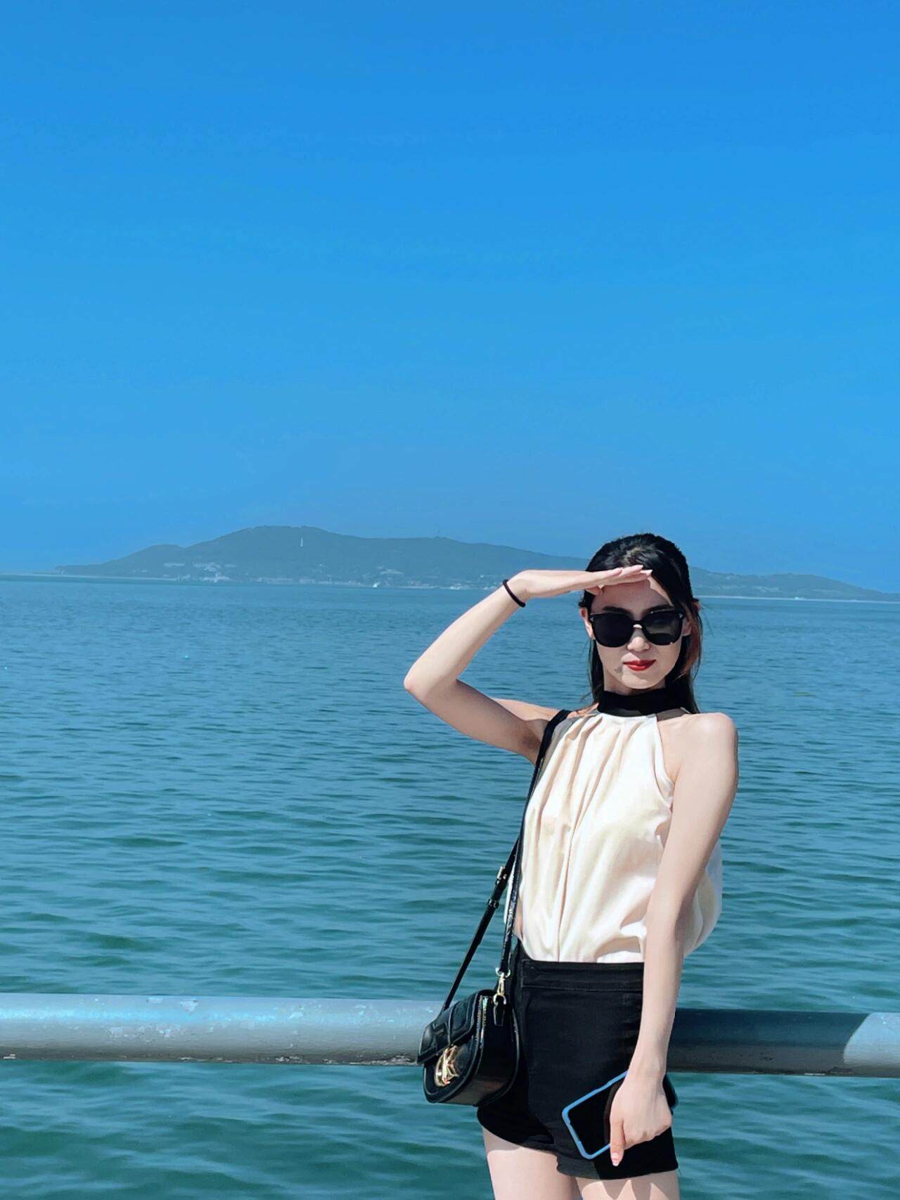 朵喵菟夏季甜辣纯欲两件套 法式盐系设计高级感满满 御姐风与少女感并存