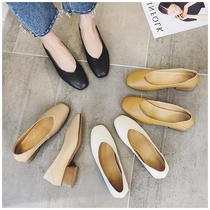Single shoes womens thick heels 2021 spring and autumn new retro square head shallow mouth small fragrance womens shoes leather mid-heel grandma shoes