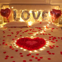 Simulation petal bed flower scene birthday outdoor rose confession proposal birthday outdoor wedding scene wedding room