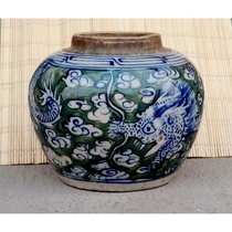 bao lao antique porcelain that accompanies the ornaments late Qing Dynasty Cizhou Kiln blue-and-white cloud dragon filled green color tank