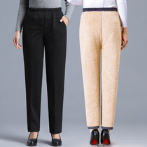 Mom pants 2021 New autumn Winter outside wearing a lamb suede big code plus suede thickened mid-aged womens pants