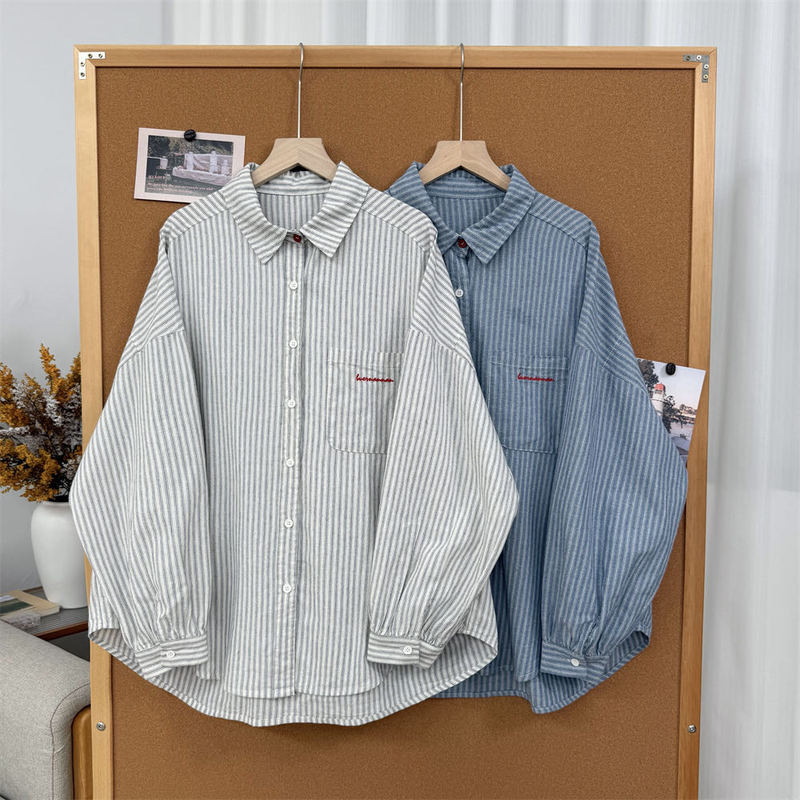 Fujinannan丨 LAOSHU Embroidered Vertical Stripe Shirt for Women, Loose Turtle Neck, Casual Artistic Autumn New Top Blouse