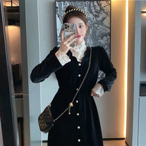 European station new womens French socialite temperament light luxury long dress goddess Fan Fried Street Hepburn gold velvet dress