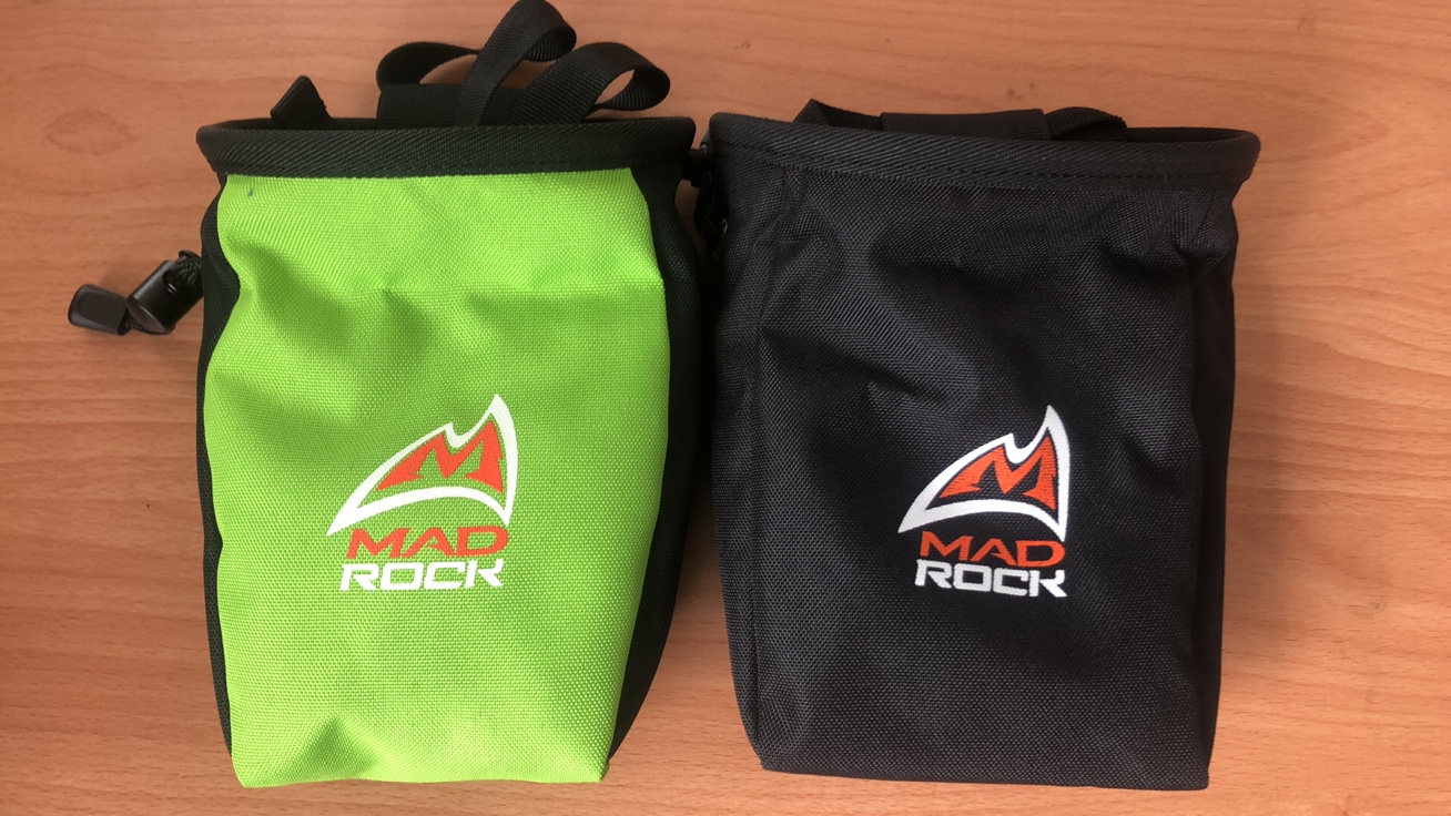Climbing magnesium powder bag Slingshot bag can put magnesium powder ball magnesium powder ball small items storage bag