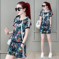  Sports suit womens 2020 summer womens printed loose short-sleeved shorts Western style casual two-piece suit