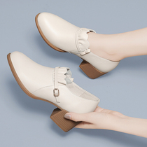 Leather English style small leather shoes soft leather 2021 Spring and Autumn new single shoes Joker white Middle heel female shoes