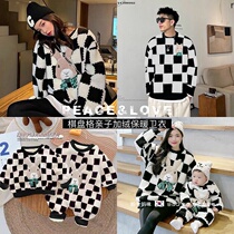 South Korean pro-Japanese clothing a three-mouthed lamb wool plus suede mother-daughter clothing thickened plaid baby climbing