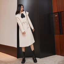 2021 new womens winter dress small senior sense Hepburn small fragrant wind nail bead woolen coat coat medium and long