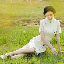 White cheongsam 2021 new modified dress vintage girl young lace summer hipster short