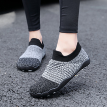 Indoor sneakers footwear men and women anti-slip silent soft bottom gym dancing shoes square dance yoga fitness shoes damping