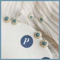 Blue fog 925 silver needle French retro niche earrings temperament ins gentle inlay light blue pearl stud earrings