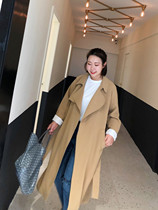 ALIN customizes large - yard fat - yard womens clothing 2020 new 200 - pound middle - long windwear coat