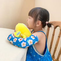 A small full girl childrens ice silk sleeve boy sunscreen ice sleeve summer girl cute thin sleeve