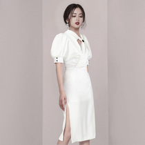 French retro dress Hepburn style white bubble sleeves high waist temperament heart design sense French niche dress summer