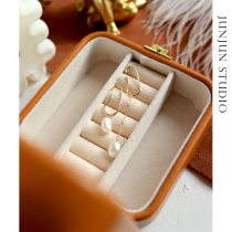 JUNJUN No Earhole Woman Ear Hang Brief Temperament Baroque Ear Clip Pearl Method American 14k Bag Gold