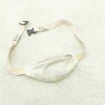 (Official direct mail) SMFK China Tide brand ivory white invisible jogging running bag men and women with Shunfeng