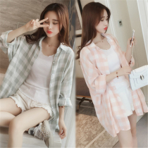 Summer checkered jacket female Korean version big code student long sleeve beach sunscreen 100 lap loose with a thin cardiovert