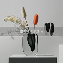 Minimalist modern light extravagant vase swing piece home bedroom soft adornment model room florist book house art furnishing