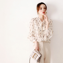 Japanese womens summer temperament Joker scarf pop print lotus leaf cascading 7-point sleeve nude shirt blouse