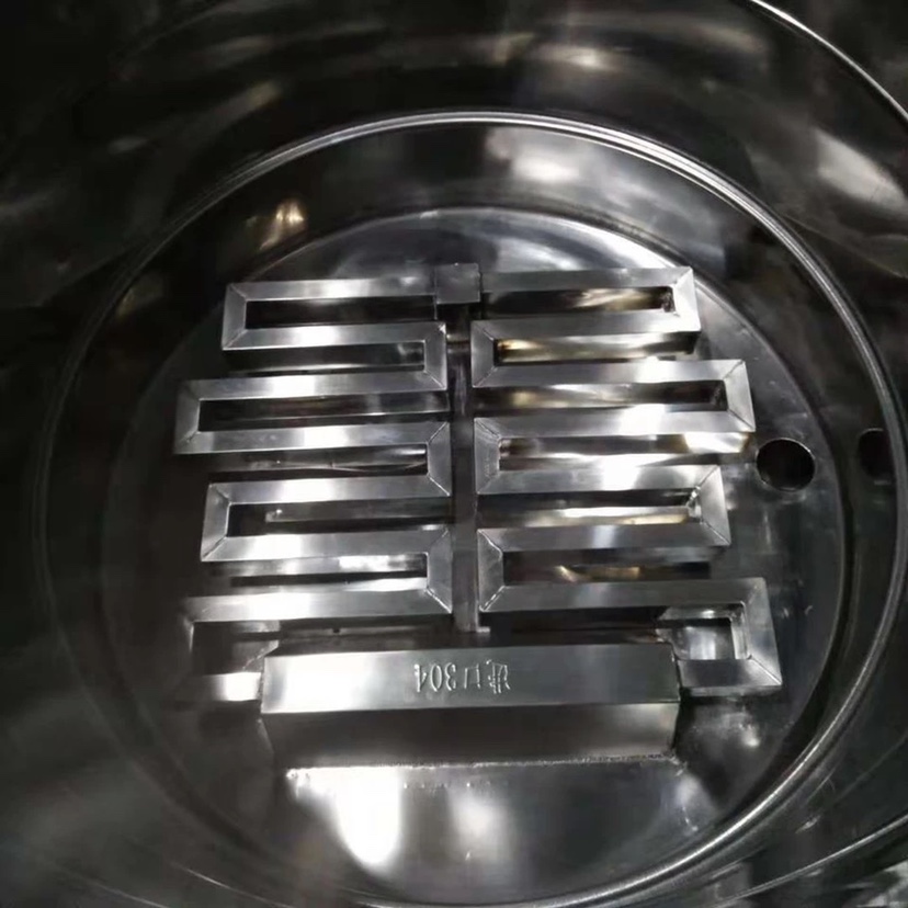 Noodle cooking furnace square welded tube insulation barrel corrugated heating tube fire tube coil fittings cooking noodle pot square tube welding