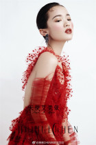 The new makeup stylist takes photos with props gloves personality bridal wedding gloves long and white black red