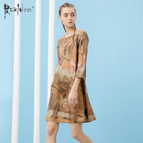 RECLUSE gold bridle Chinese style 100% mulberry silk retro full print design three-quarter sleeve round neck dress