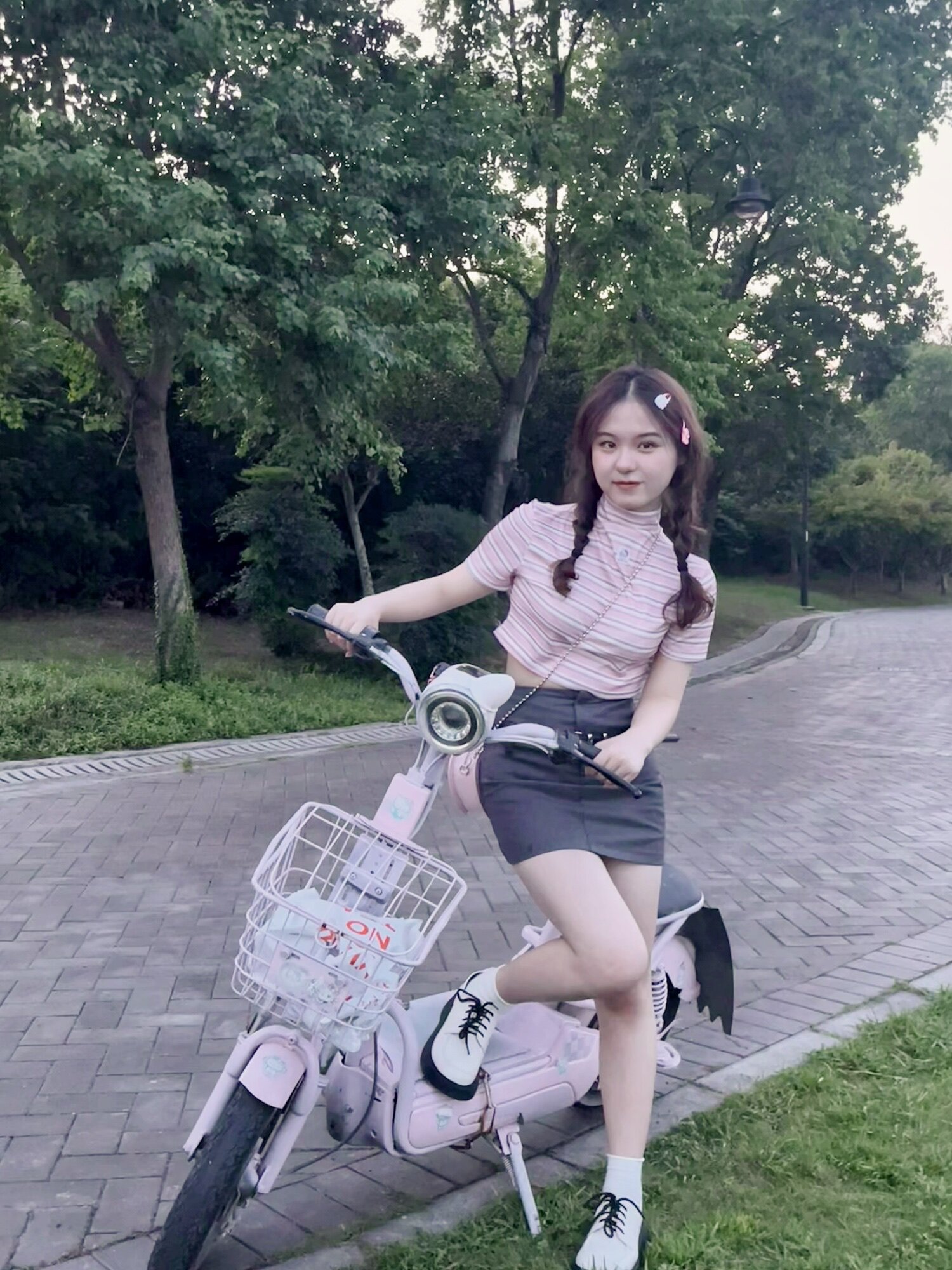 达芙妮春季厚底乐福鞋，英伦风厚底增高3-4cm小个子友好一脚蹬便捷