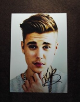 Justin Bieber autographed photo 7 inch star around 09