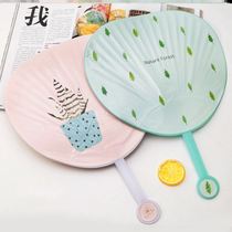 Summer daily mosquito repellent student fan summer cool round folding group little girl mini plastic plastic hand