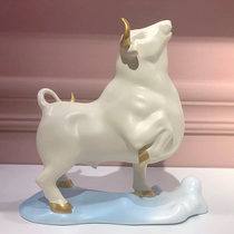 Luang Jiaqi Taiwan Yun Bull large - scale cows annual mascot creative living room sculpture gift