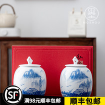 Stick to the blue and white porcelain tea pot large one-pound hand-painted tea pot boutique high-end ceramic household sealed pot moisture-proof
