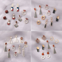 Stud earrings 2020 new fashion short hair personality simple stud earrings womens five pairs of high-end sense stud earrings personality fashion