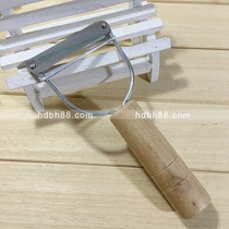 Yangjiang Wood Handle Pull Planing Vegetable Fruit Peeler Melon Fruit Paring Knife Potato Carob Scraping Leather Knife Planter