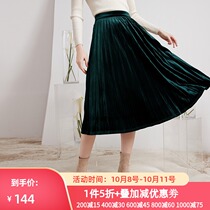 Three-color 2020 winter women vintage velvet pleated skirt skirt Medium-length dress big swing skirt D043002Q00